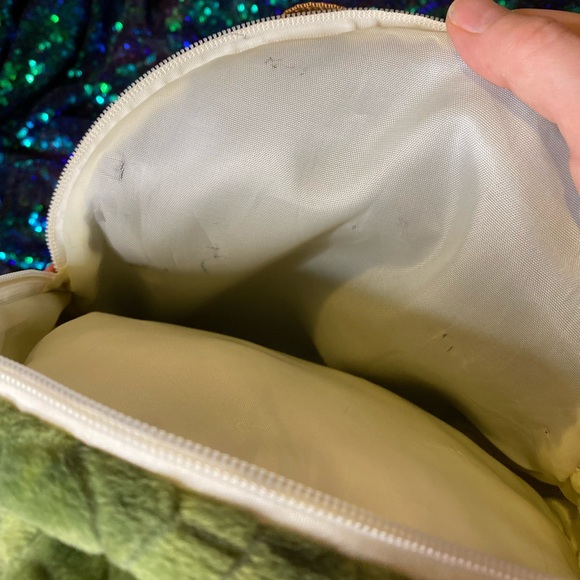 🦖Universal studios dinosaur plush backpack🦖 - Picture 8 of 14